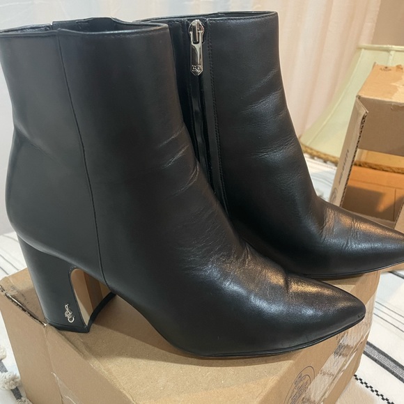 Sam Edelman black leather booties size US 8. Good condition, used gently. - Picture 3 of 10